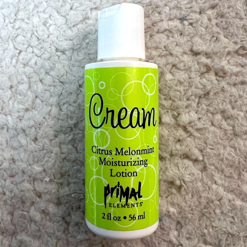 Primal Elements Citrus Melonmint & Grapefruit Moisturizing Lotion Set - Picture 4 of 9